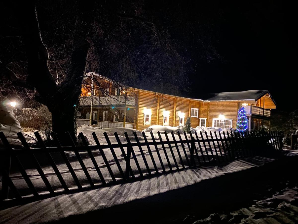 Kuelalistemaja Vehendi Motell Exteriör bild